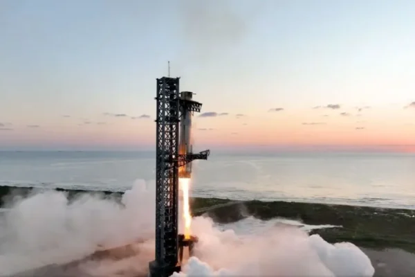 PHOTOGRAPH: SPACEX VIA GETTY IMAGES